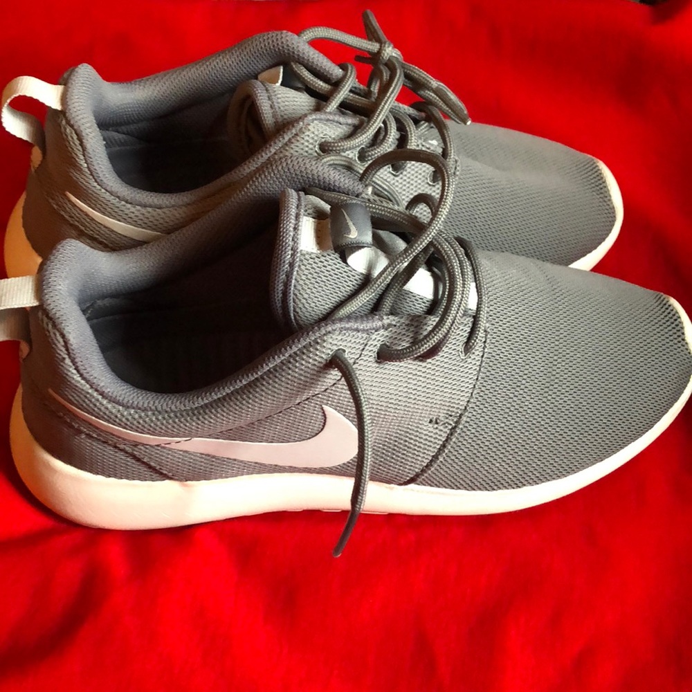 Gently worn Nike sneakers.
